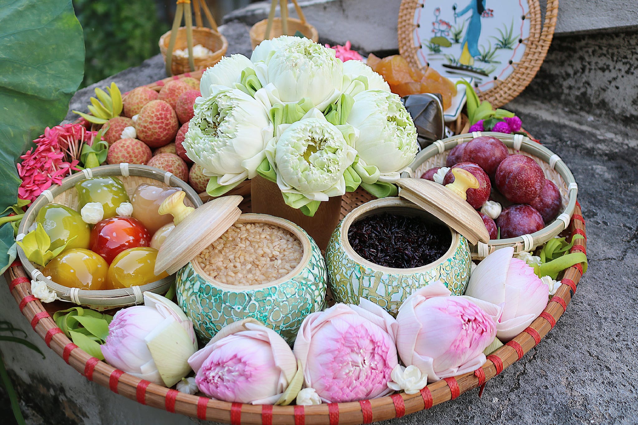 Mâm cúng Tết Đoan Ngọ đầy đủ, đẹp mắt: Dân mạng thi nhau chia sẻ- Ảnh 5. Mâm cúng Tết Đoan Ngọ đầy đủ, đẹp mắt: Dân mạng thi nhau chia sẻ- Ảnh 5.