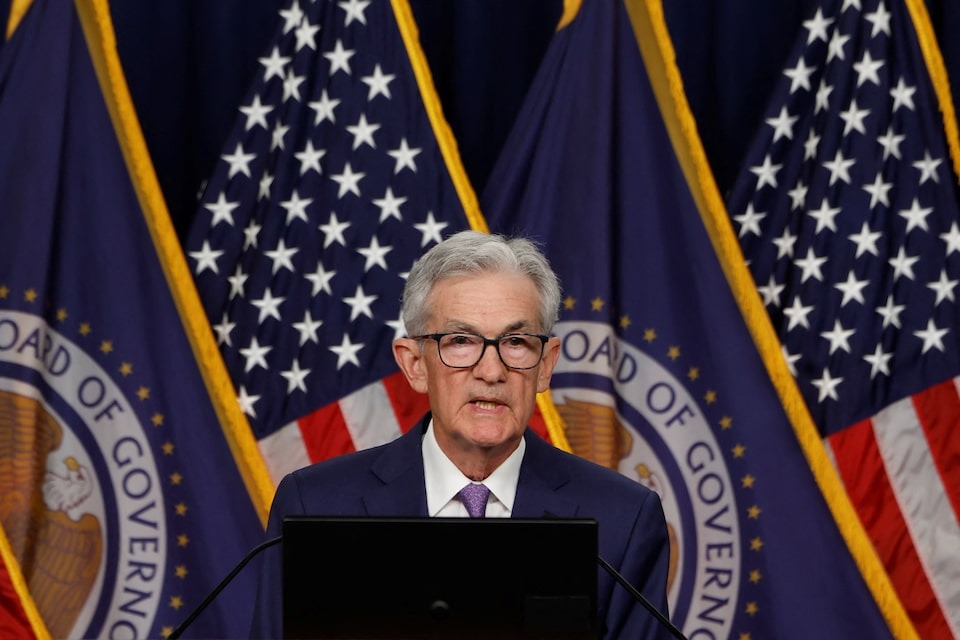 Chủ tịch Fed Jerome Powell trong cuộc họp báo hôm 12/6. Ảnh: Reuters