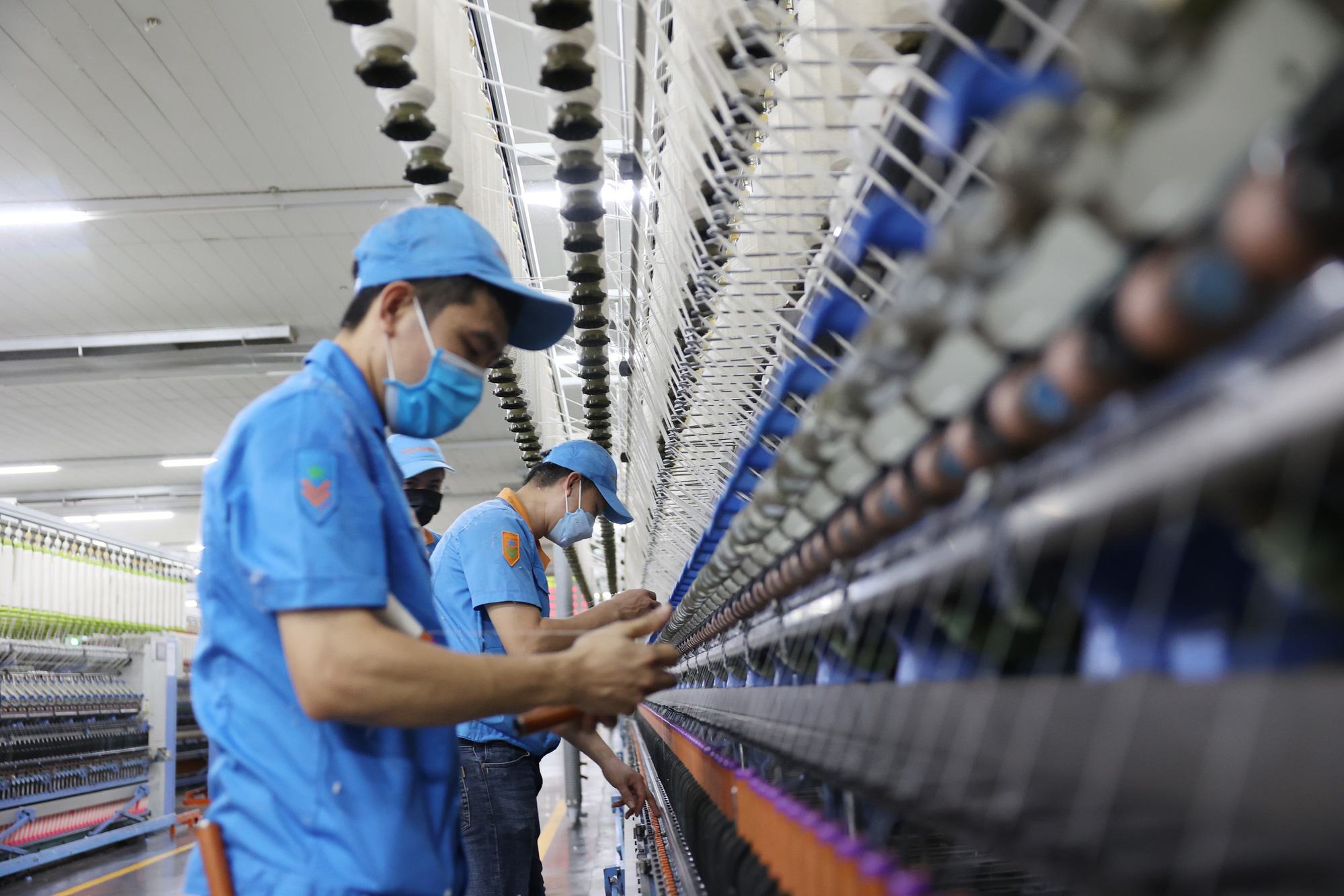 Năm địa phương đang dẫn đầu tăng trưởng GDP- Ảnh 1. Công nghiệp chế biến, chế tạo là động lực tăng trưởng chính trong 6 tháng đầu năm nay - Ảnh: NGUYỄN KHÁNH