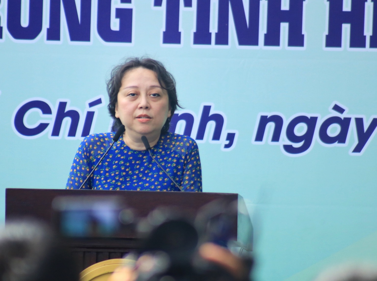 Giám đốc Sở An toàn thực phẩm TP.HCM Phạm Khánh Phong Lan: Cẩn thận khi ăn món tái, sống mùa nắng nóng- Ảnh 1. PGS.TS Phạm Khánh Phong Lan, Giám đốc Sở An toàn thực phẩm TP.HCM