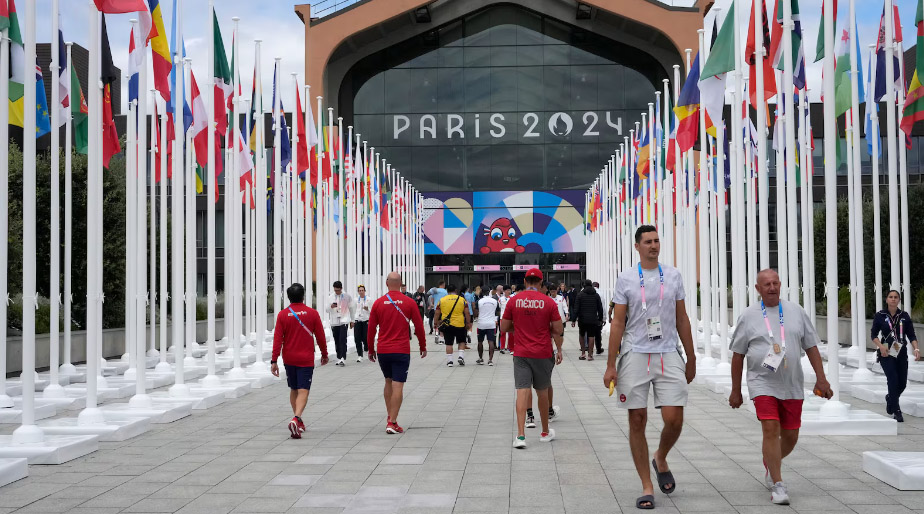 Paris bị khách nhà giàu thất sủng dịp Olympic