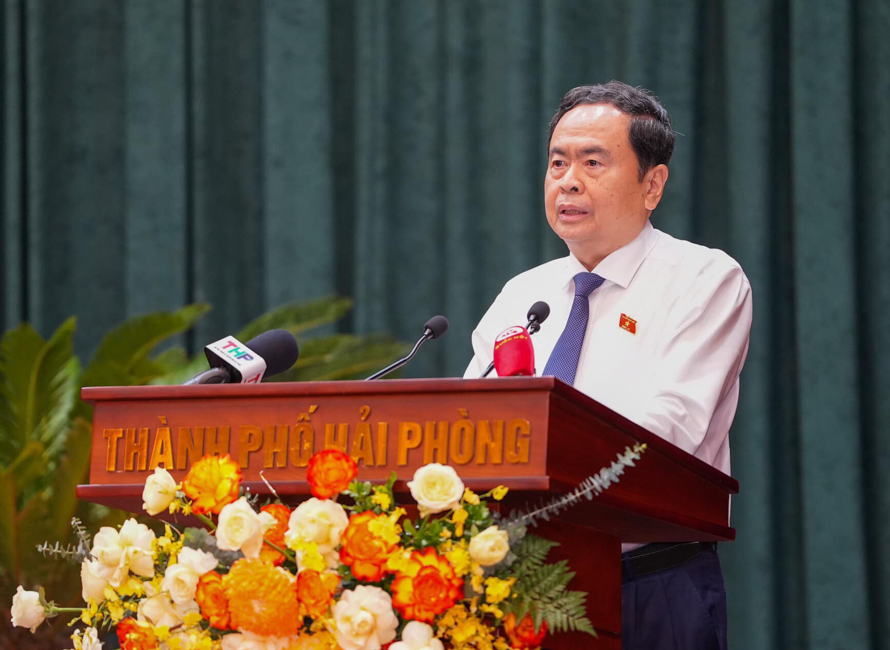 ‘Dám nghĩ, dám làm để Hải Phòng ngày càng giàu đẹp’- Ảnh 1. Chủ tịch Quốc hội Trần Thanh Mẫn đề nghị Đảng bộ, chính quyền TP Hải Phòng tiếp tục phát huy tinh thần dám nghĩ, dám làm, tạo không gian mới để thành phố ngày càng giàu đẹp - Ảnh: Đ.THANH