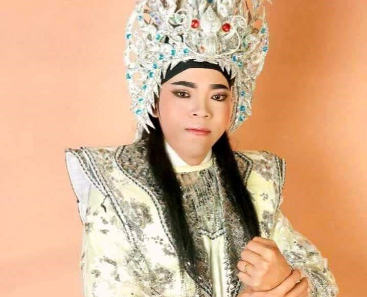 Nghệ sĩ Lê Hùng - Ảnh tư liệu Nghệ sĩ bàng hoàng nghe tin nghệ sĩ cải lương Lê Hùng đột quỵ, ra đi- Ảnh 3.