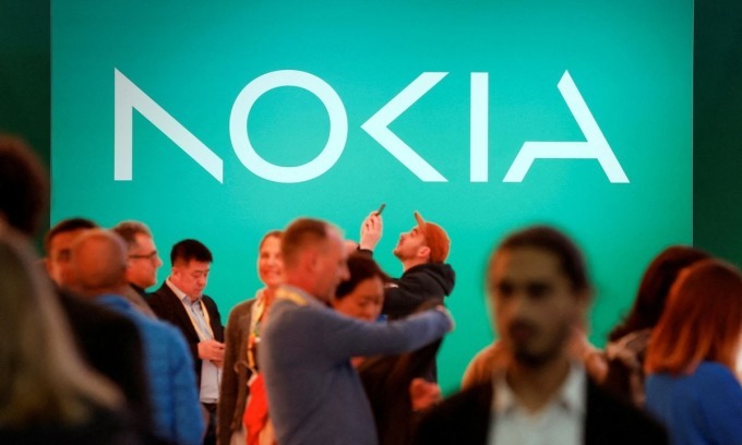 Logo Nokia tại triển lãm ở Tây Ban Nha hồi tháng 2/2023. Ảnh: Reuters