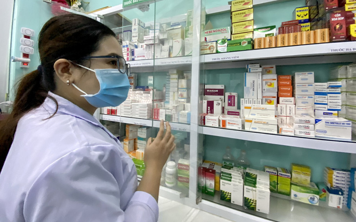 TP.HCM 'bơm' thuốc cho trạm y tế: Bệnh nhân, cơ sở y tế cùng vui- Ảnh 5. Trạm y tế ở TP.HCM sẽ có hơn 400 danh mục thuốc