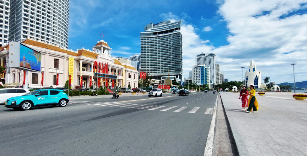 Xây dựng Khánh Hòa là nơi đáng sống - Ảnh 1.