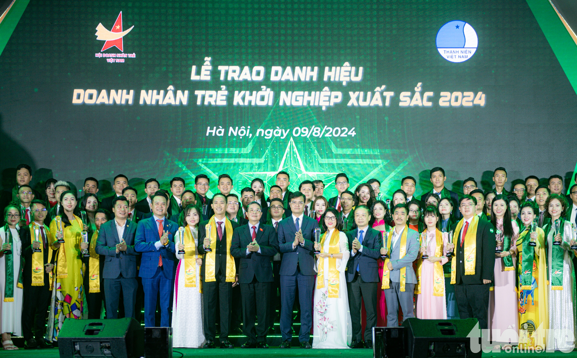 Vinh danh 86 doanh nhân trẻ khởi nghiệp xuất sắc 2024- Ảnh 3. Vinh danh 86 doanh nhân trẻ khởi nghiệp xuất sắc 2024- Ảnh 3.
