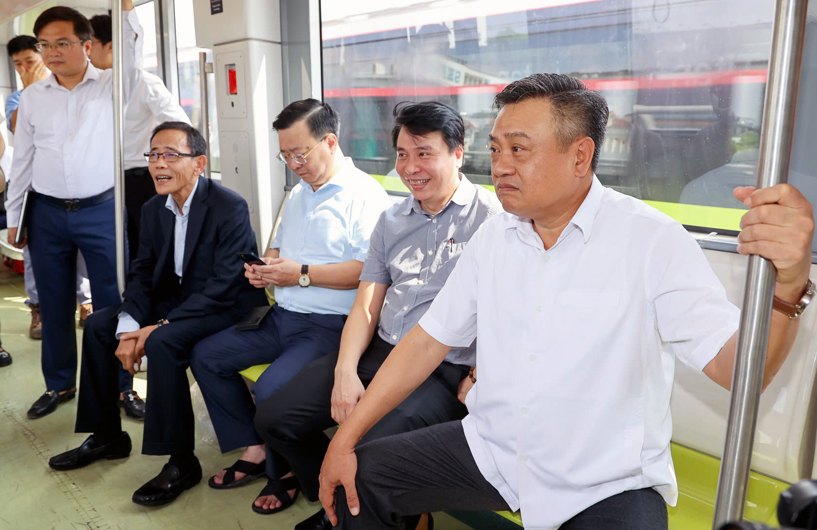 Đoạn trên cao metro Nhổn - ga Hà Nội chạy thương mại từ ngày 8/8 - 1