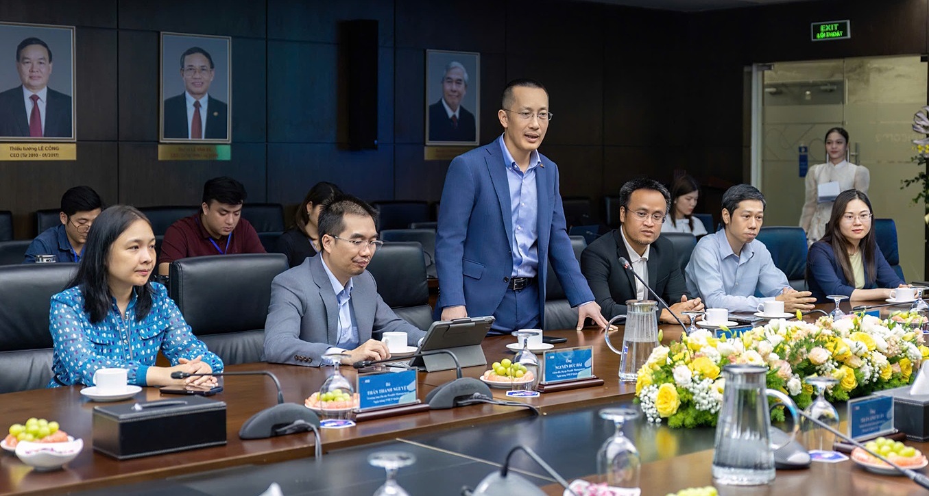 Ông Vũ Thành Trung, Phó chủ tịch Hội đồng quản trị Ngân hàng MB phát biểu tại sự kiện. Ảnh: DC