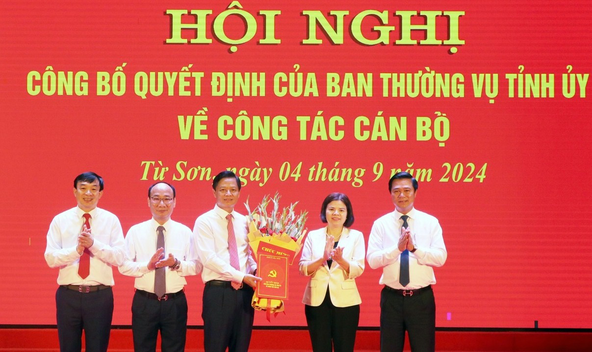 Bắc Ninh điều động, bổ nhiệm hàng loạt lãnh đạo chủ chốt - Ảnh 1. Bắc Ninh điều động, bổ nhiệm hàng loạt lãnh đạo chủ chốt - Ảnh 1.