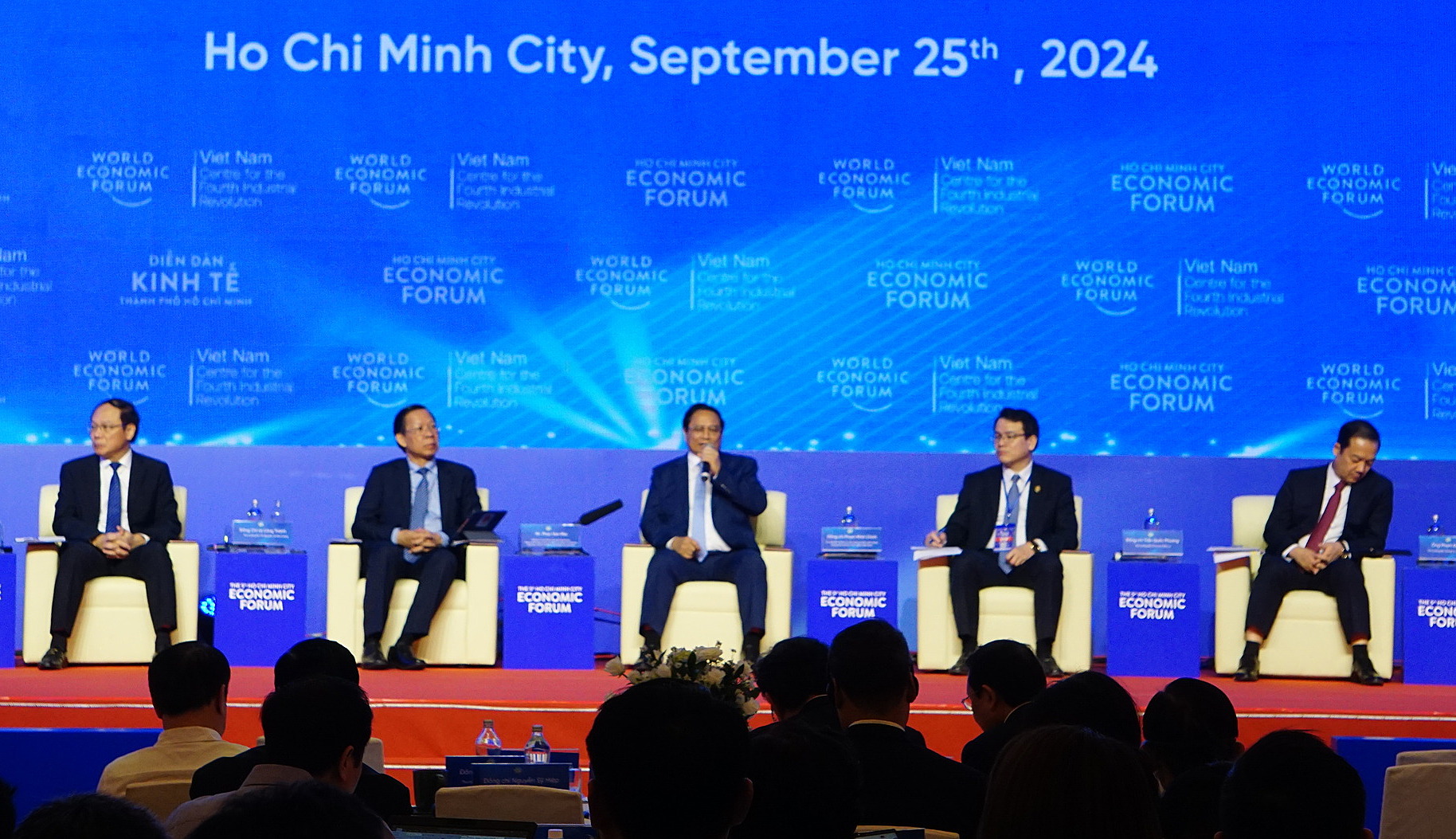 Phiên Đối thoại chính sách của Diễn đàn Kinh tế TP HCM 2024 lần thứ 5 chiều 25/9. Ảnh: HEF