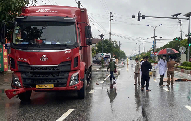 Hiện trường vụ tai nạn. Ảnh: Hùng Lê
