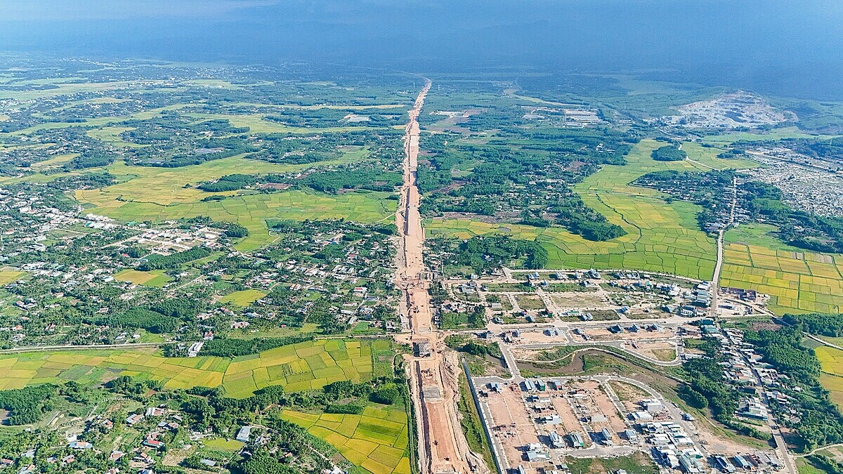 Tuyến cao tốc Chí Thạnh - Vân Phong (Phú Yên, Khánh Hòa). Ảnh: Phương Linh