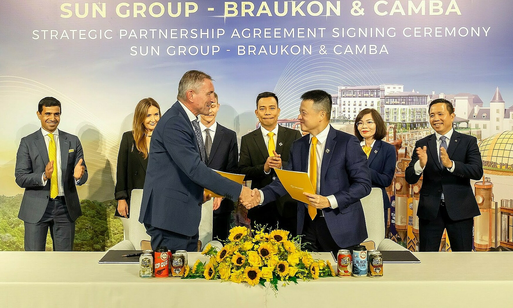 Lễ ký kết giữa Sun Group và BrauKon & Camba diễn ra ngày 17/9. Ảnh: Sun Group