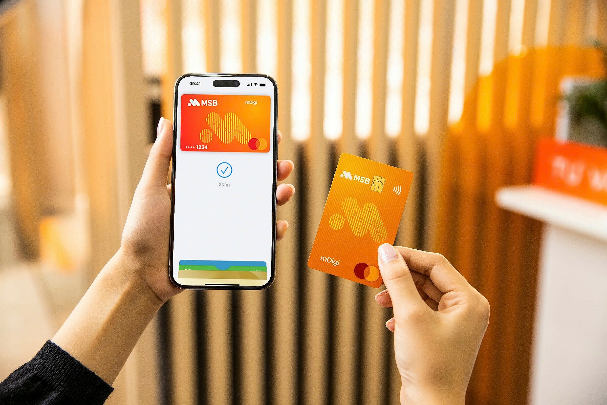Apple Pay được tích hợp trên thẻ MSB mang lại trải nghiệm thuận lợi, an toàn cho người dùng. Ảnh: MSB