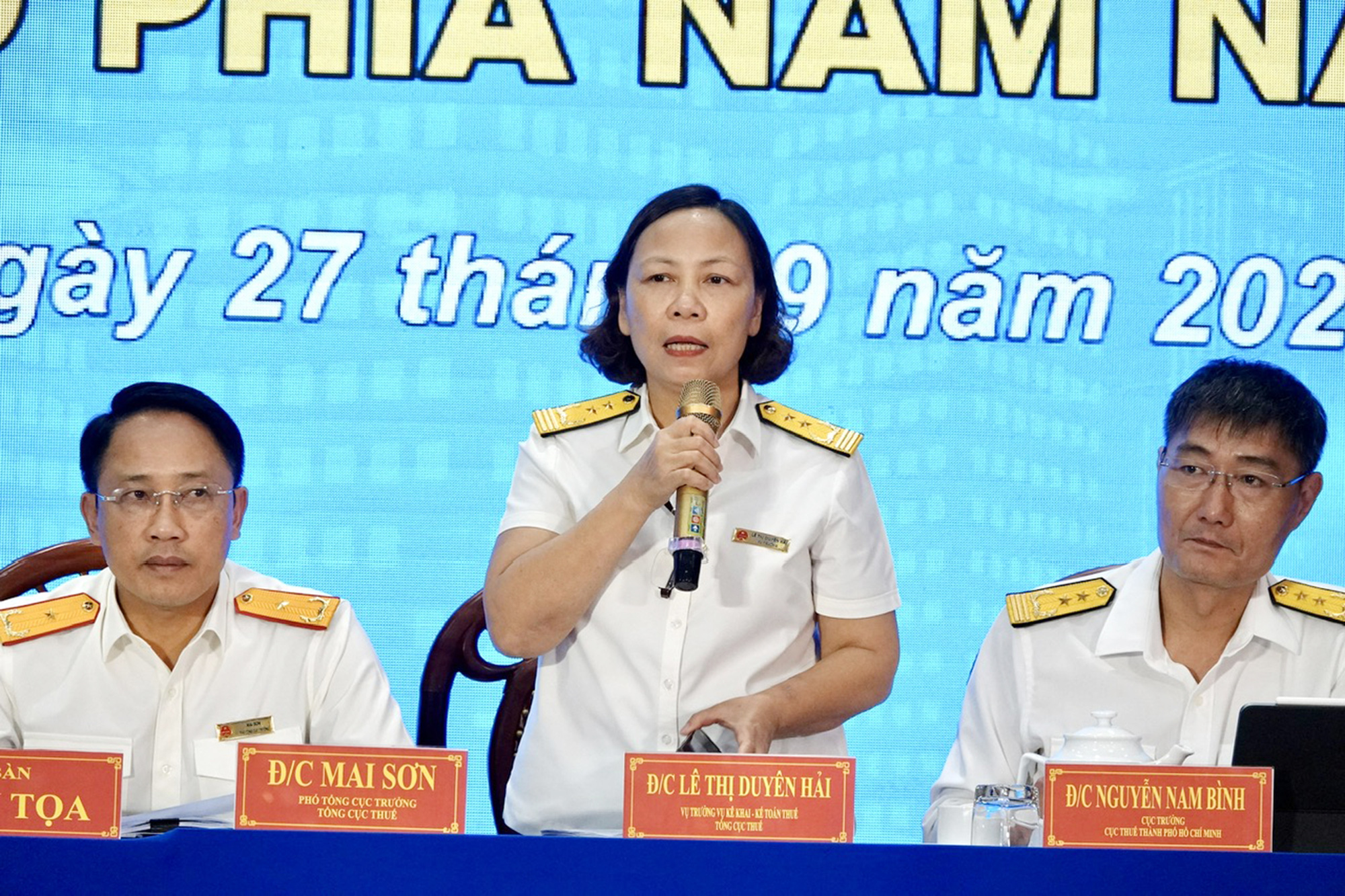 Doanh nghiệp trần ai đợi hoàn thuế VAT - Ảnh 1. Doanh nghiệp trần ai đợi hoàn thuế VAT - Ảnh 1.