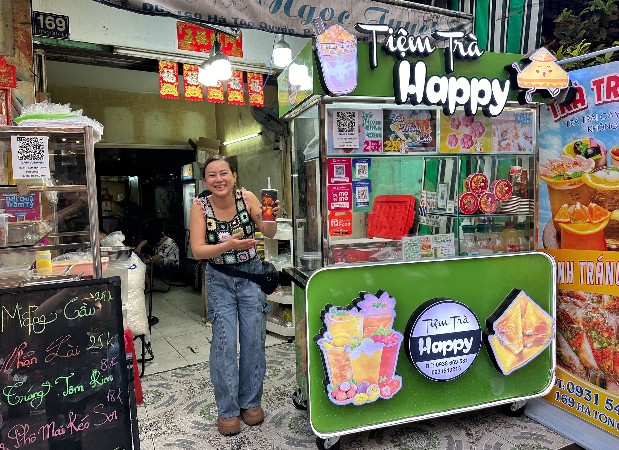 Phố ẩm thực Hà Tôn Quyền TP.HCM mới toanh: 'Thiên đường sủi cảo', còn món gì nữa?- Ảnh 6. Phố ẩm thực Hà Tôn Quyền TP.HCM mới toanh: 'Thiên đường sủi cảo', còn món gì nữa?- Ảnh 6.