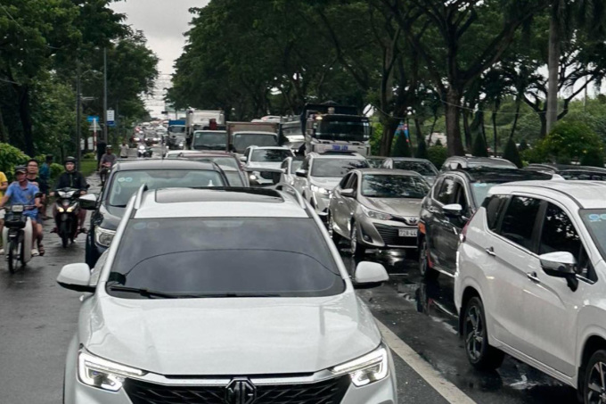 Dòng xe kẹt hướng TP Vũng Tàu về Bà Rịa. Ảnh: Người dân cung cấp