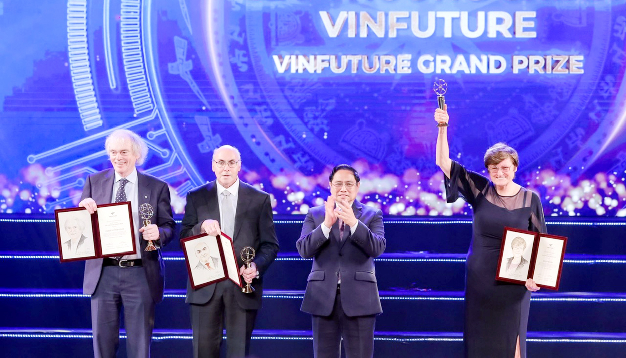 Giải thưởng VinFuture với tầm nhìn toàn cầu - Ảnh 1. Giải thưởng VinFuture với tầm nhìn toàn cầu - Ảnh 1.