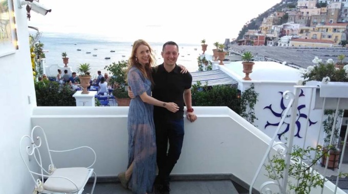 Bianca và Alessandro trong chuyến du lịch quay lại Italy. Ảnh: