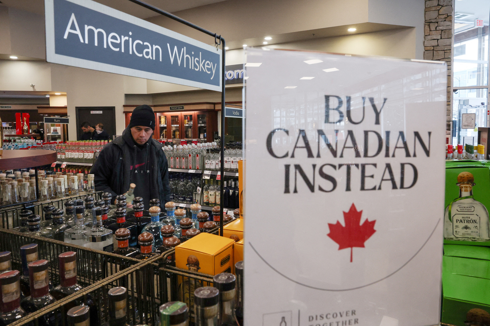 Ông Trump nói sẽ đàm phán với Canada, Mexico, dọa sớm đánh thuế EU - Ảnh 1. Ông Trump nói sẽ đàm phán với Canada, Mexico, dọa sớm đánh thuế EU - Ảnh 1.