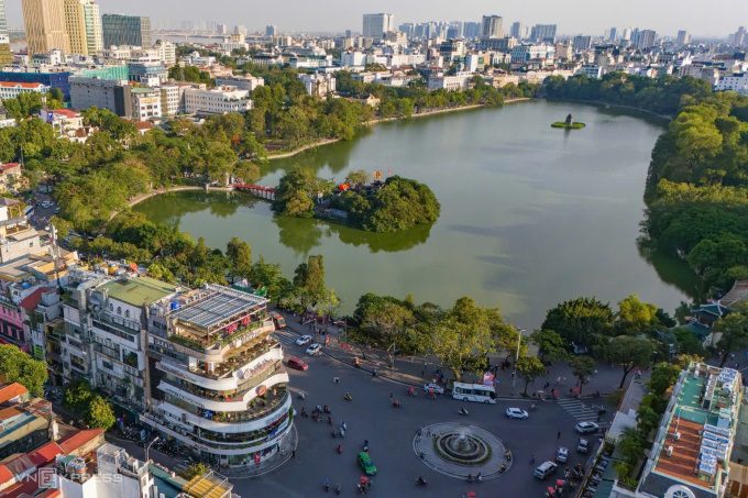Khu vực Hồ Gươm nhìn từ trên cao. Ảnh: Giang Huy