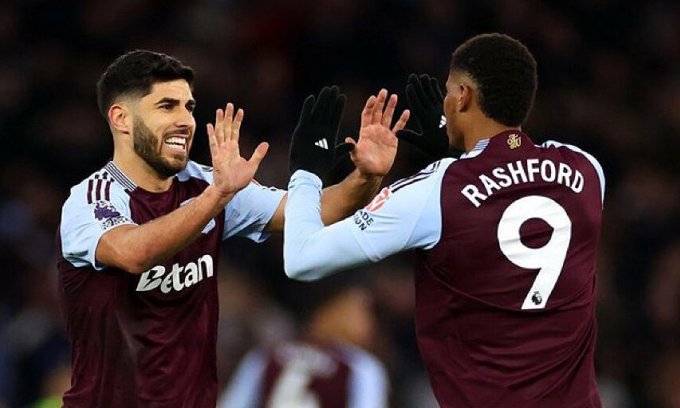 Rashford (phải) mừng bàn với Asensio. Ảnh: X/Football_Tweet