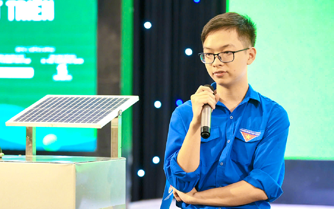 Khởi nghiệp với... lò đốt vàng mã lọc khói, lọc bụi mịn - Ảnh 1. Hun đúc ước mơ làm giàu cho quê hương - Ảnh 1.