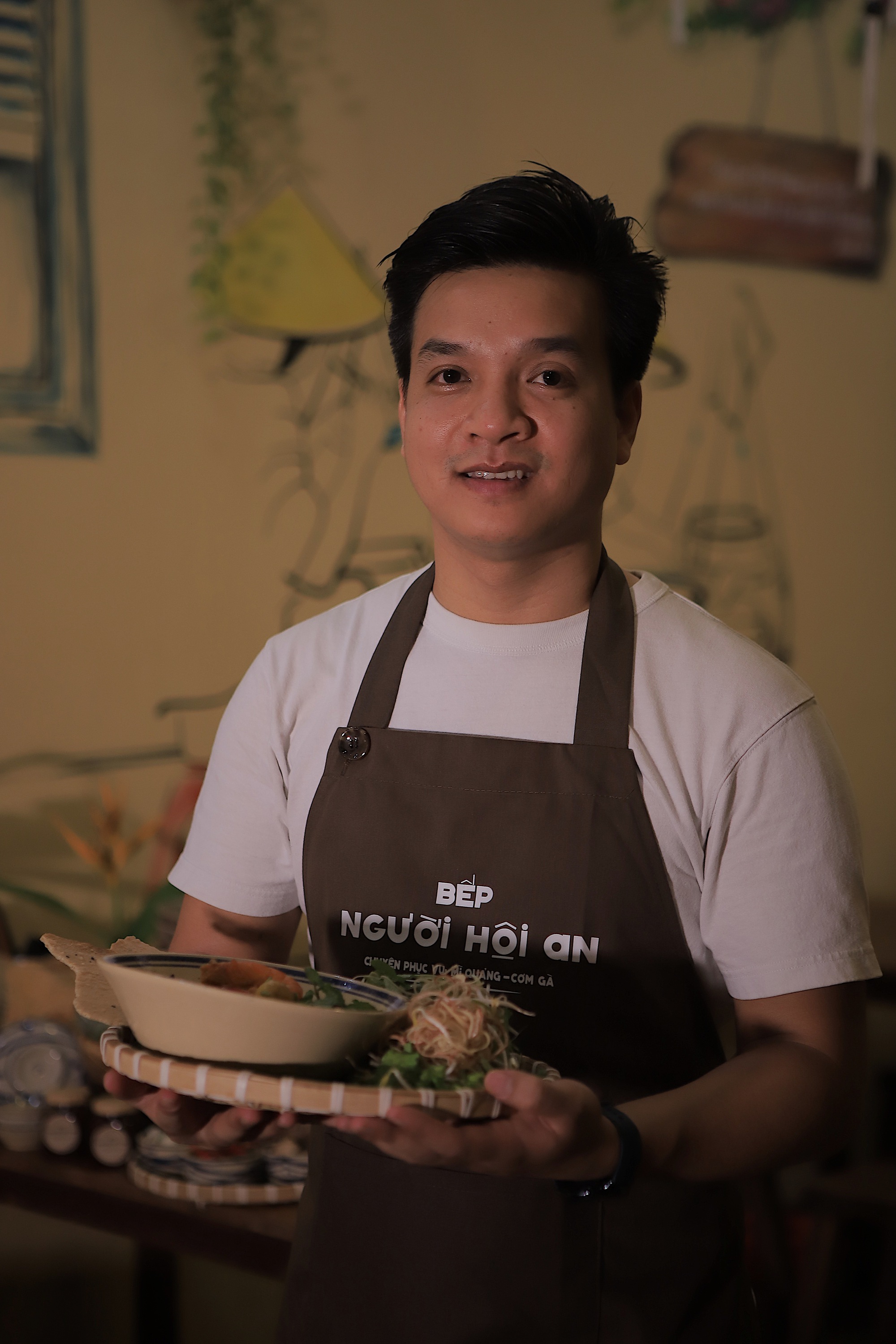 Chàng kỹ sư công nghệ thông tin khởi nghiệp với Mì Quảng từ đam mê vào bếp - Ảnh 1. Chàng kỹ sư công nghệ thông tin khởi nghiệp với Mì Quảng từ đam mê vào bếp - Ảnh 1.