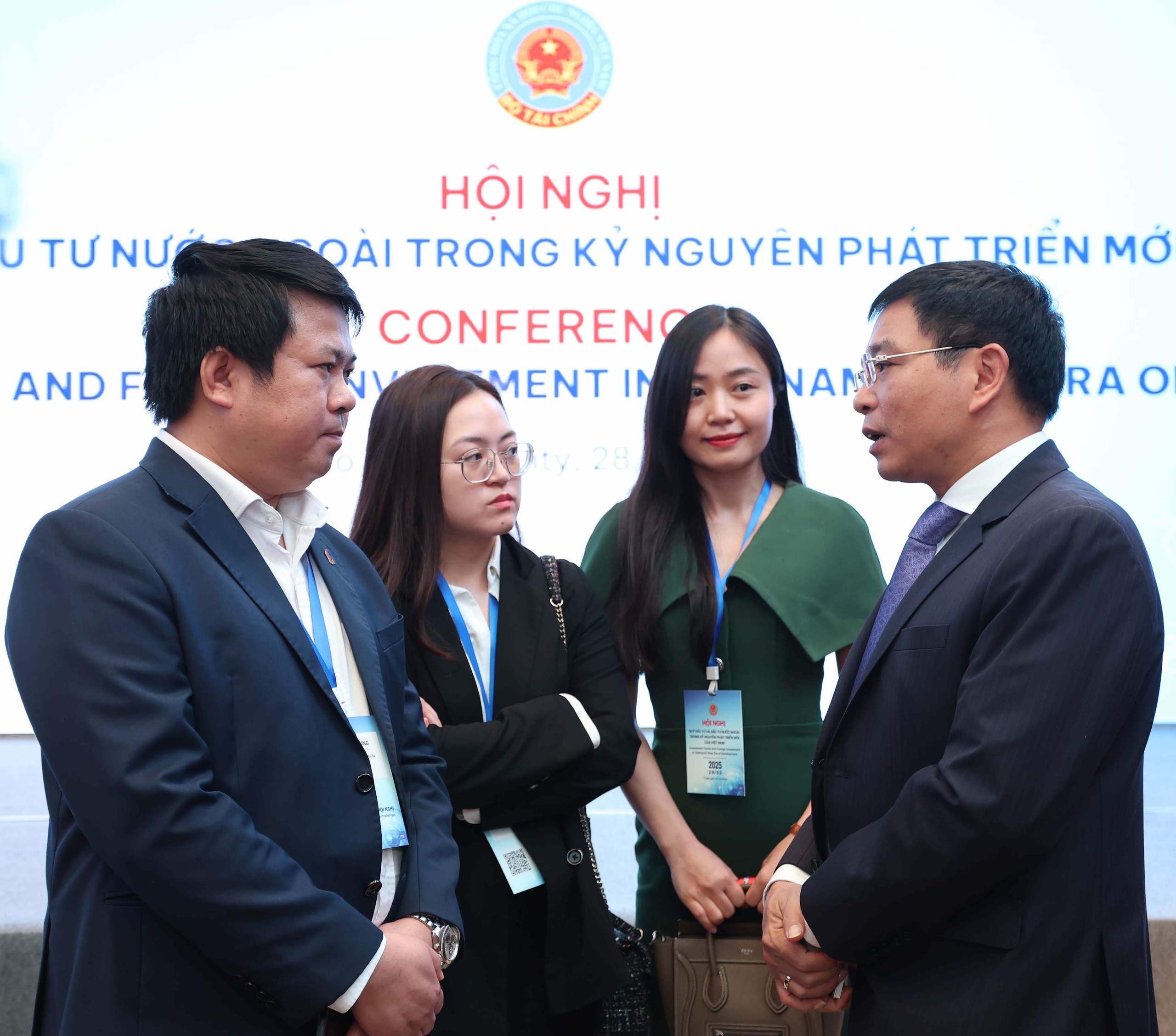 nhà đầu tư - Ảnh 1.