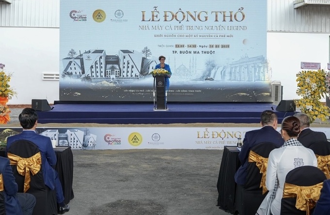 Bà Vanusia Noguiera, Tổng giám đốc Tổ chức Cà phê Thế giới phát biểu tại sự kiện. Ảnh: Trung Nguyên Legend
