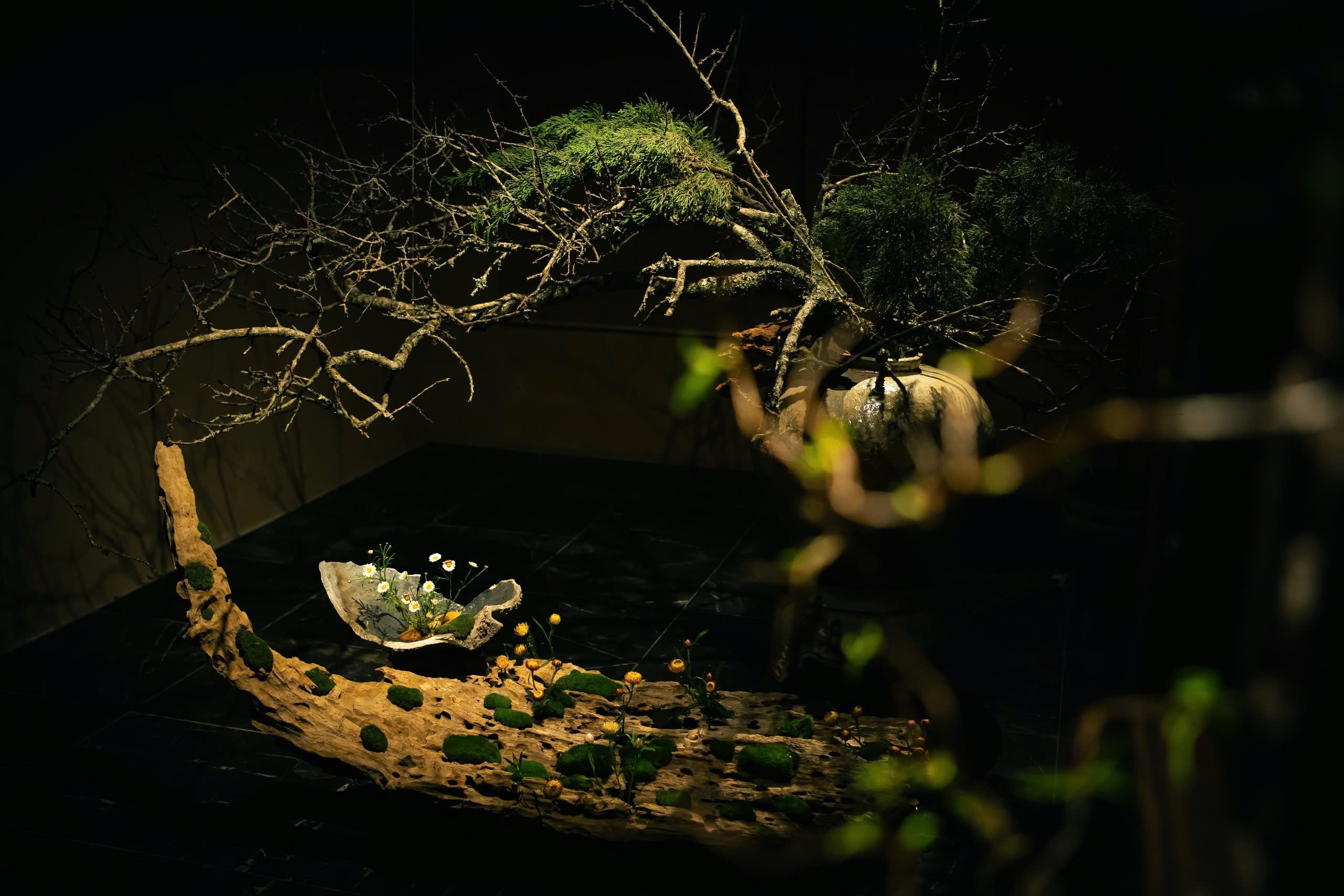 Mê mẩn vườn hoa Ikebana đầy ‘khí chất’ của nghệ nhân Đỗ Thị Thu Phượng - Ảnh 6. Mê mẩn vườn hoa Ikebana đầy ‘khí chất’ của nghệ nhân Đỗ Thị Thu Phượng - Ảnh 6.
