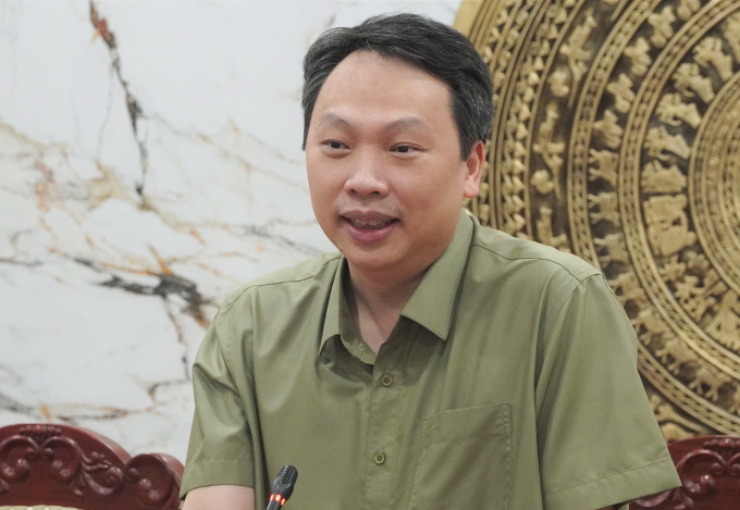 Ông Nguyễn Huy Dũng muốn thúc đẩy ứng dụng công nghệ cao trong nông nghiệp. Ảnh: Nhật Minh