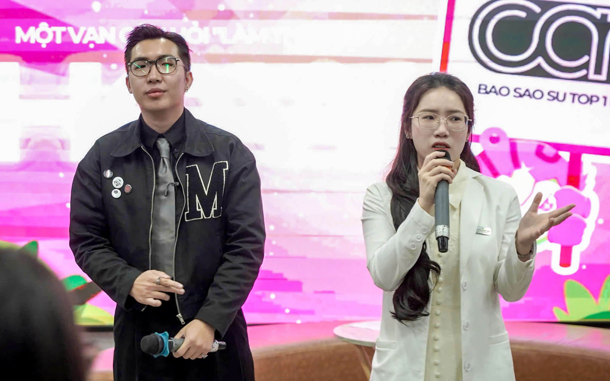 Sinh viên tổ chức talkshow về tình dục, hướng dẫn kiến thức an toàn - Ảnh 1. Sinh viên tổ chức talkshow về tình dục, hướng dẫn kiến thức an toàn - Ảnh 1.