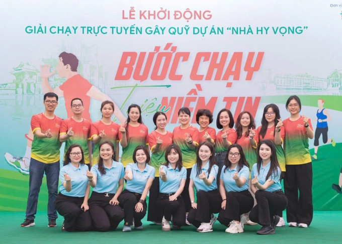 Sự kiện Lễ phát động giải chạy được diễn ra sáng 6/4 tại Công viên Thống Nhất, Hà Nội.