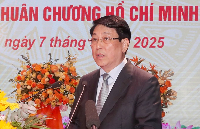 Chủ tịch nước Lương Cường phát biểu tại Lễ kỷ niệm 70 năm thành lập Hải quân nhân dân Việt Nam, ngày 7/5. Ảnh: Phong Linh