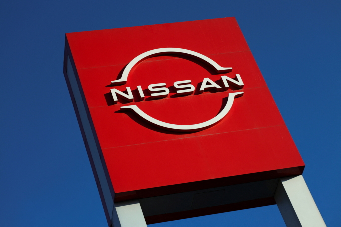 Logo Nissan tại nhà máy ở Cuautitlan Izcalli, Mexico ngày 30/1. Ảnh: Reuters