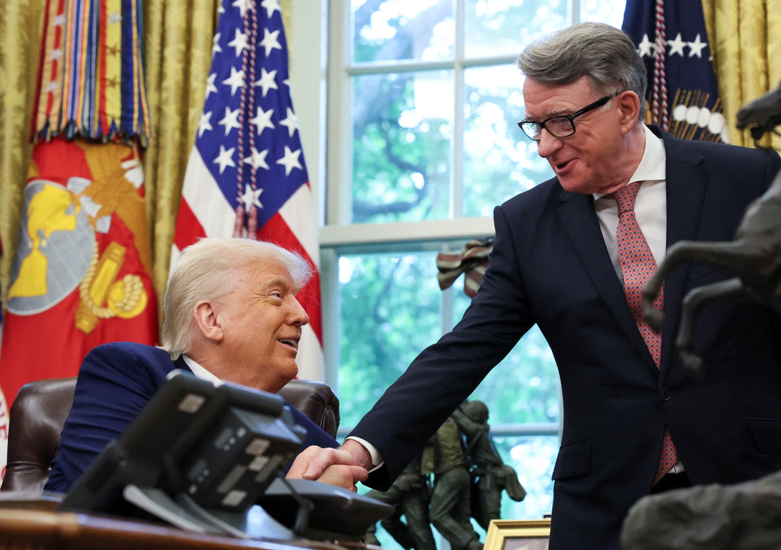ông Trump - Ảnh 1.