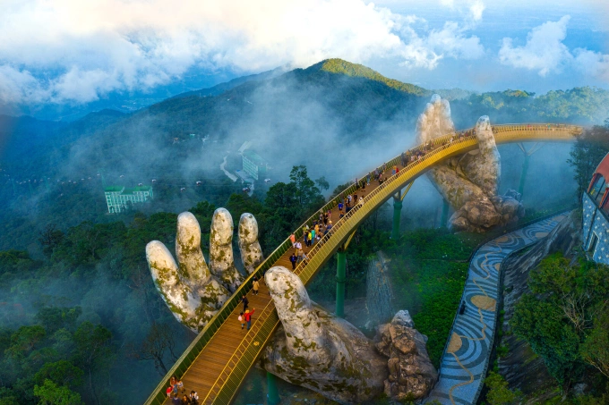 Cầu Vàng thuộc dự án Sun World Ba Na Hills của Sun Group. Ảnh: Website công ty