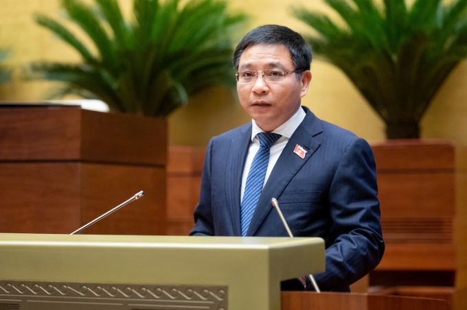 Bộ trưởng Tài chính Nguyễn Văn Thắng phát biểu sáng 17/5. Ảnh: Trung tâm báo chí Quốc hội