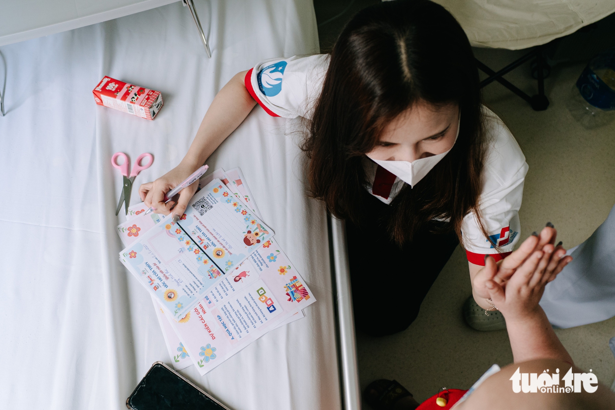 ‘Con muốn được sống tiếp… được đi làm nuôi mẹ của con’ - Ảnh 8. Ước mơ của Thúy tiếp sức bệnh nhi, lắng nghe ước mơ của từng bạn nhỏ - Ảnh 8.