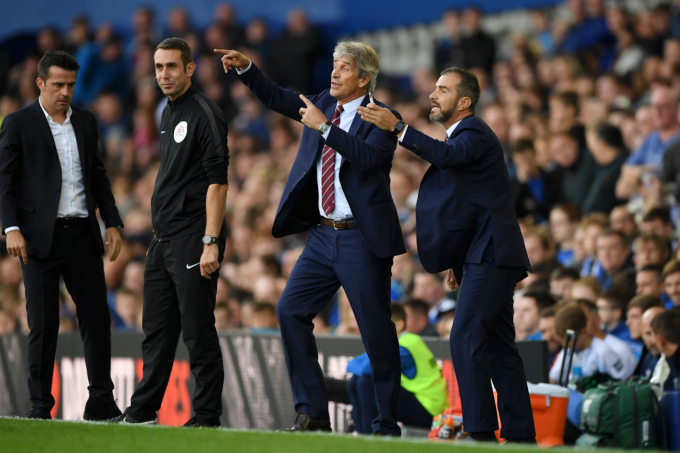 Maresca (phải) và Pellegrini khi còn cùng phụng sự West Ham. Ảnh: Chelsea FC
