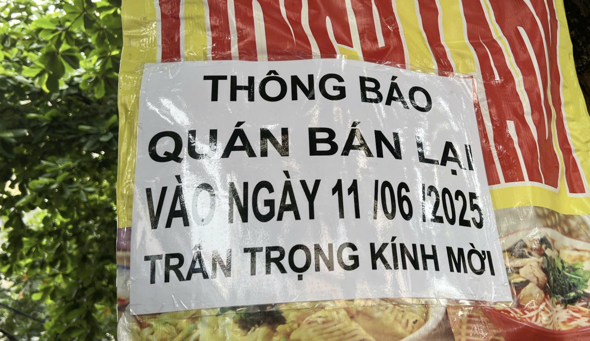 Bà chủ qua đời ở Canada: Quán The Lunch Lady ở TP.HCM vừa ra thông báo mới- Ảnh 2. Bà chủ qua đời ở Canada: Quán The Lunch Lady ở TP.HCM vừa ra thông báo mới- Ảnh 2.