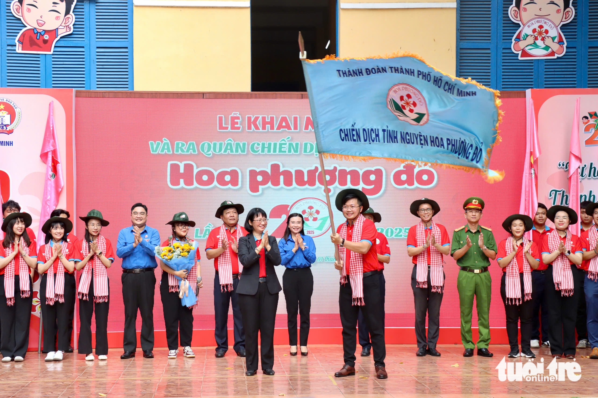 Sẵn sàng, trải nghiệm và trưởng thành cùng Chiến dịch tình nguyện Hoa phượng đỏ - Ảnh 1. Sẵn sàng, trải nghiệm và trưởng thành cùng chiến dịch tình nguyện Hoa phượng đỏ - Ảnh 1.
