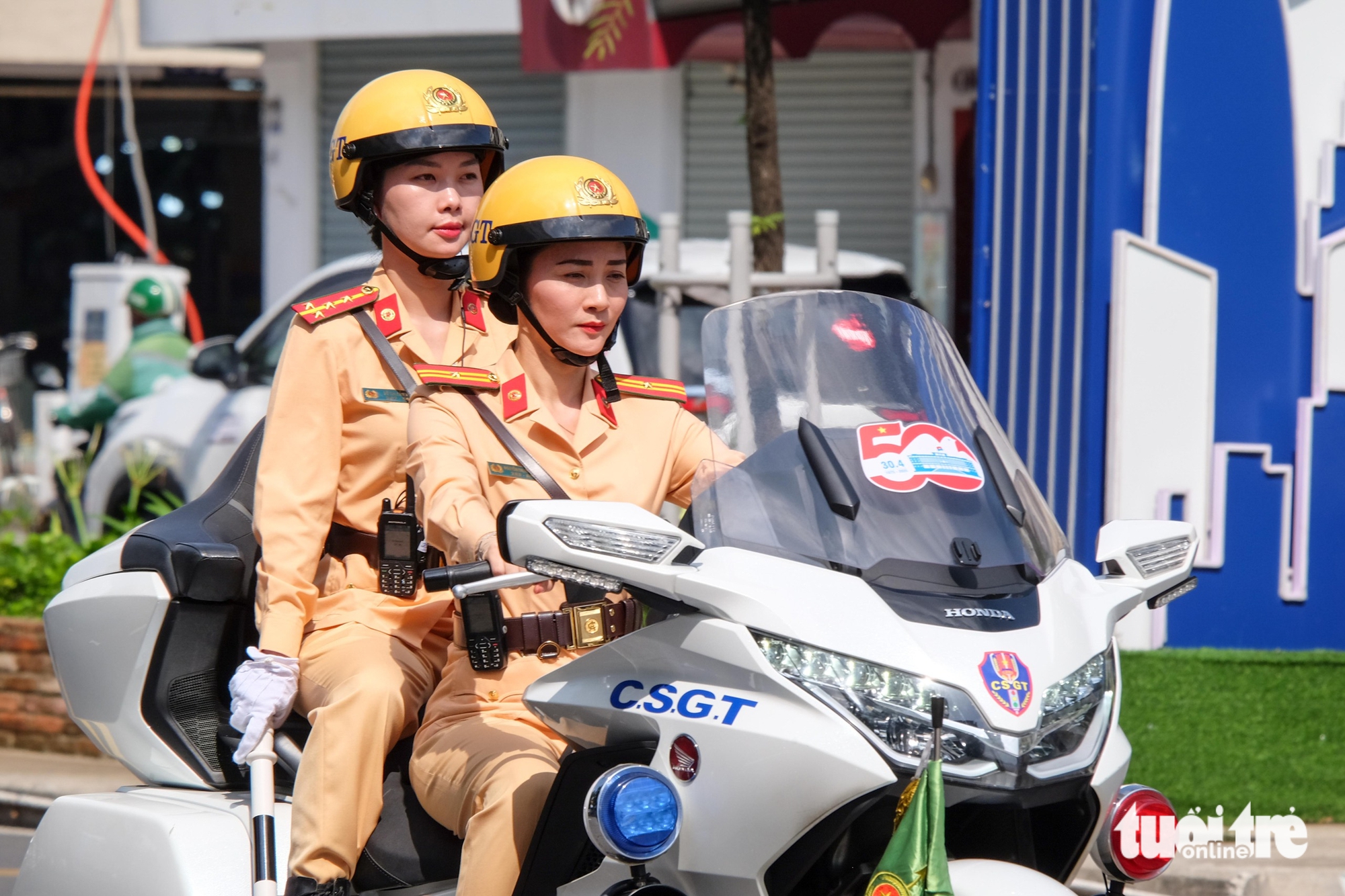 cảnh sát giao thông - Ảnh 2.