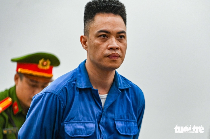 xe Lexus - Ảnh 1.