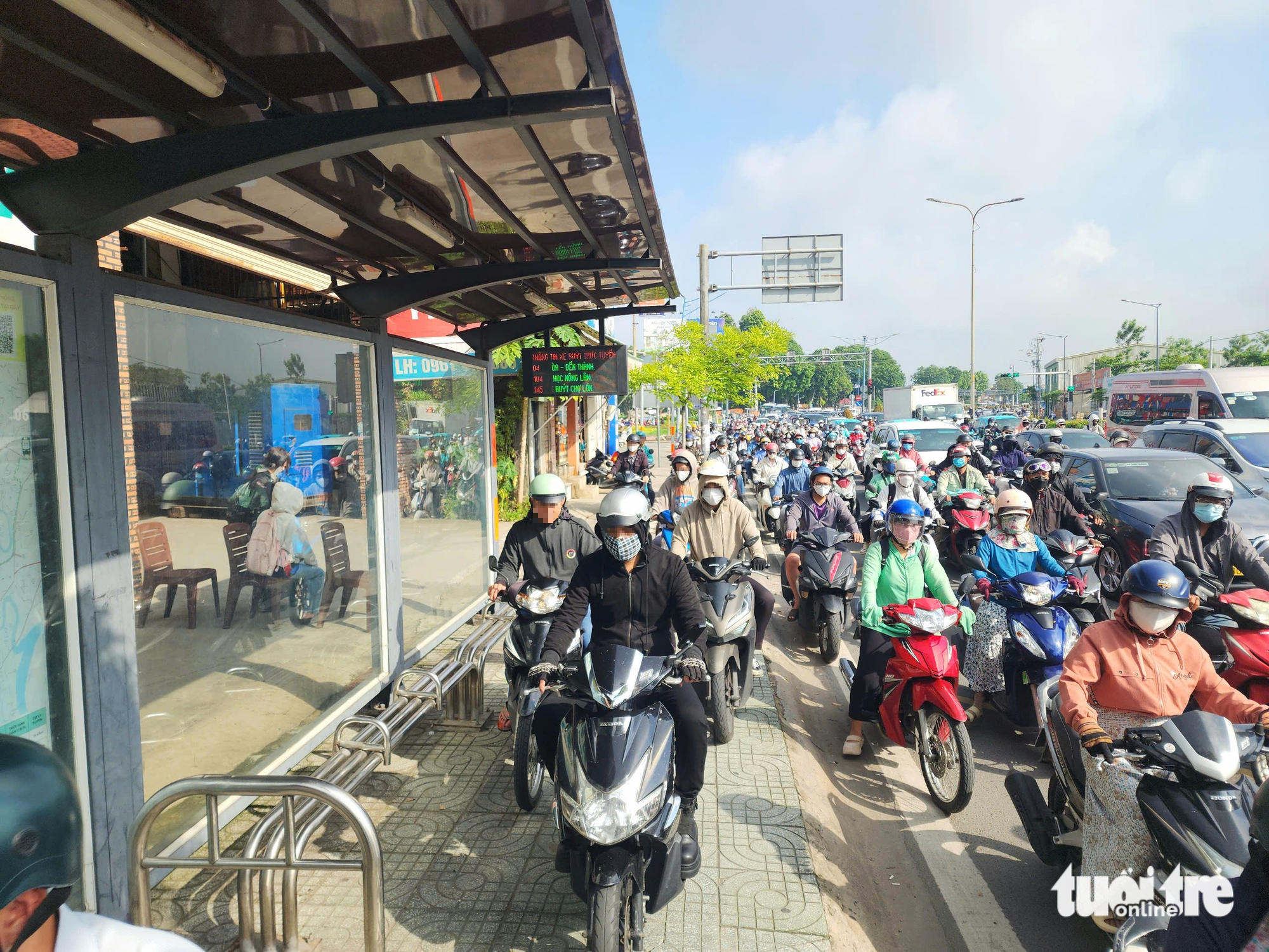 vỉa hè - Ảnh 1.
