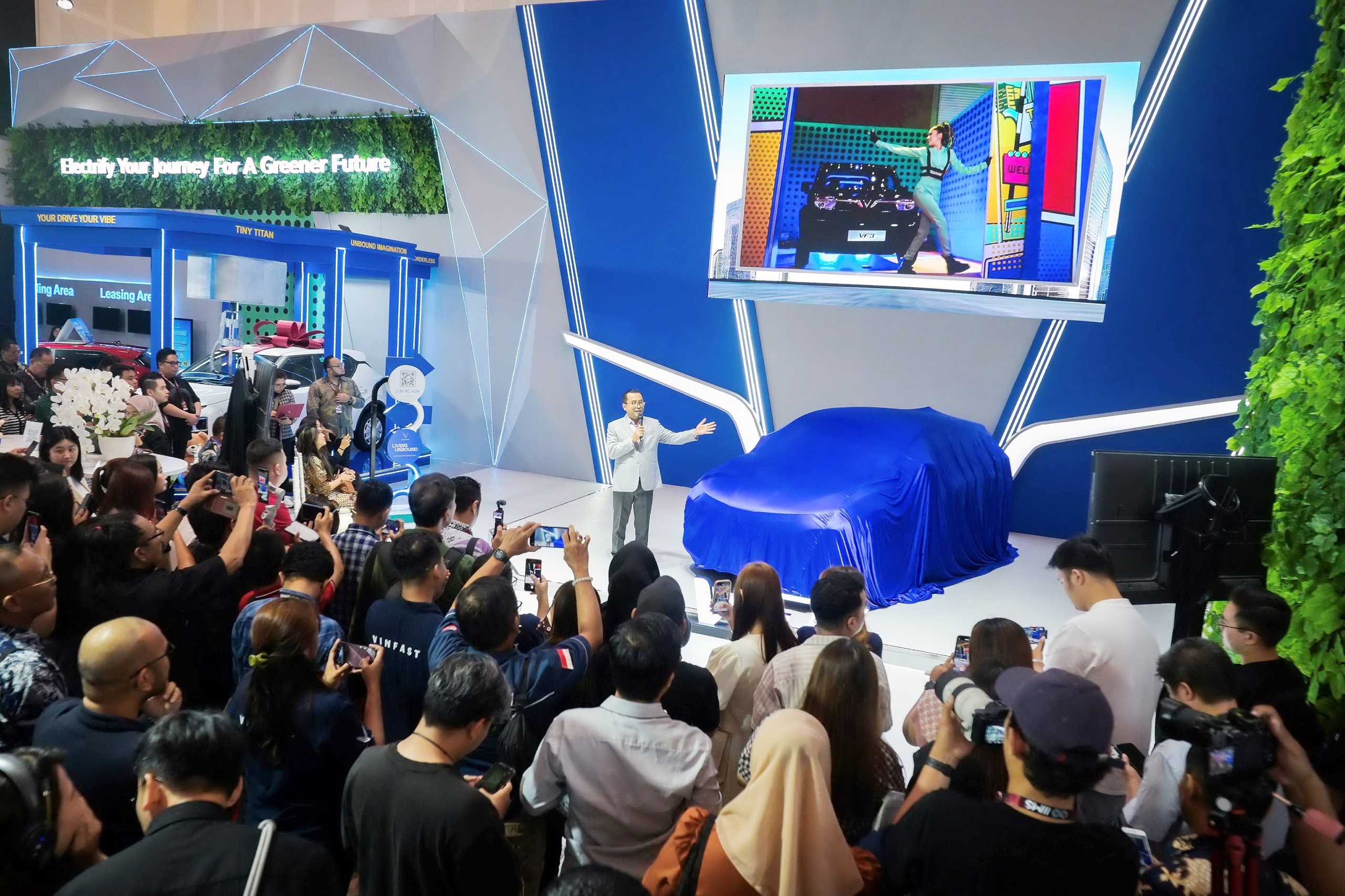 VinFast giành 4 giải thưởng tại IIMS Surabaya 2025 - Ảnh 1. Vinfast - Ảnh 1.